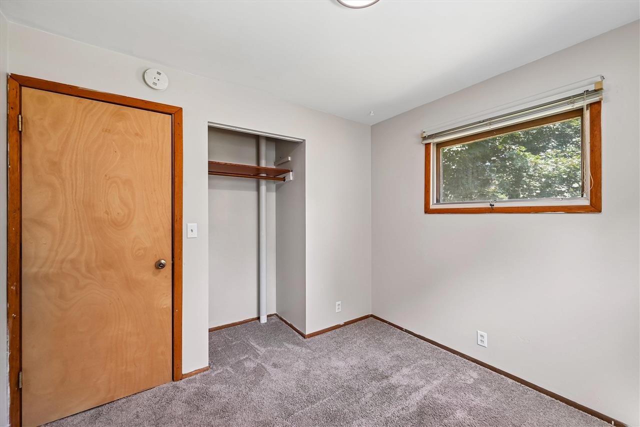 718 7th Avenue Coralville IA 52241
