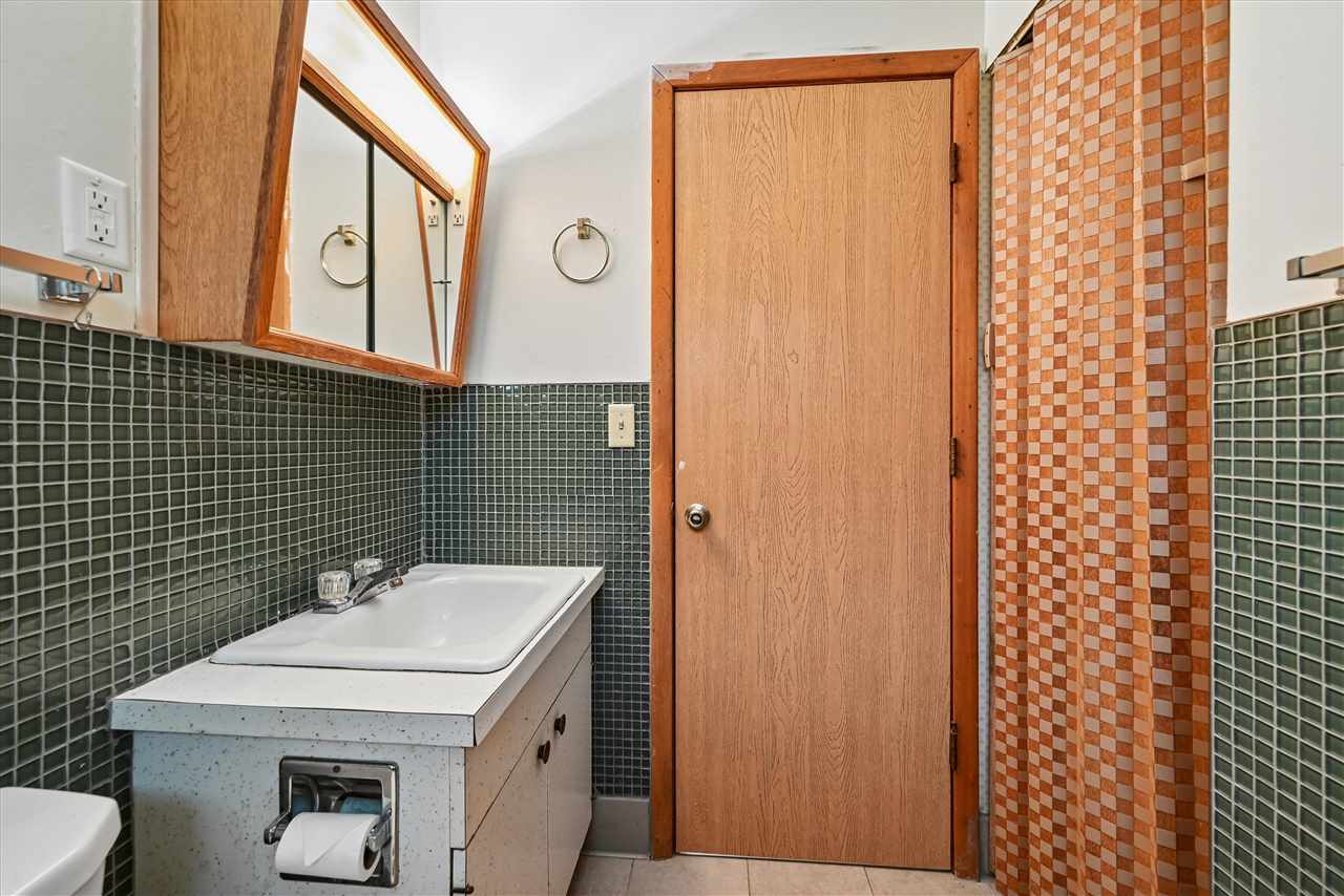 718 7th Avenue Coralville IA 52241