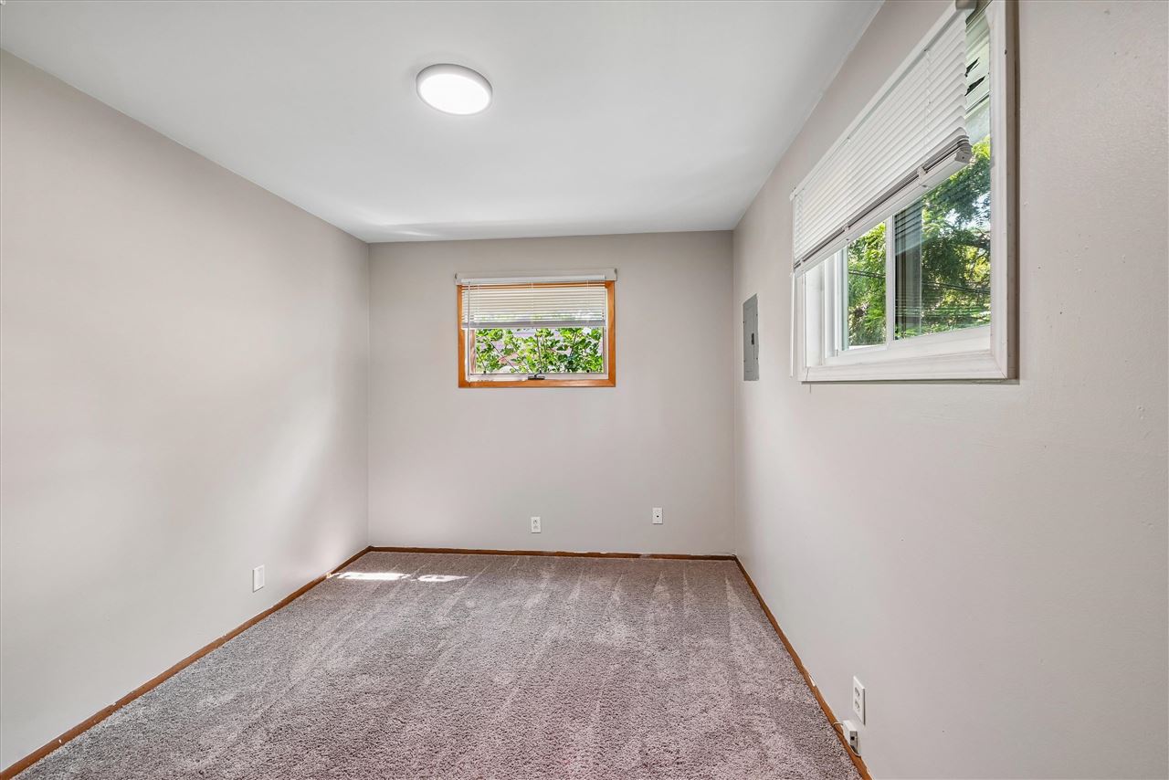 718 7th Avenue Coralville IA 52241