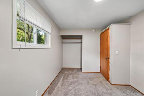 718 7th Avenue Coralville IA 52241