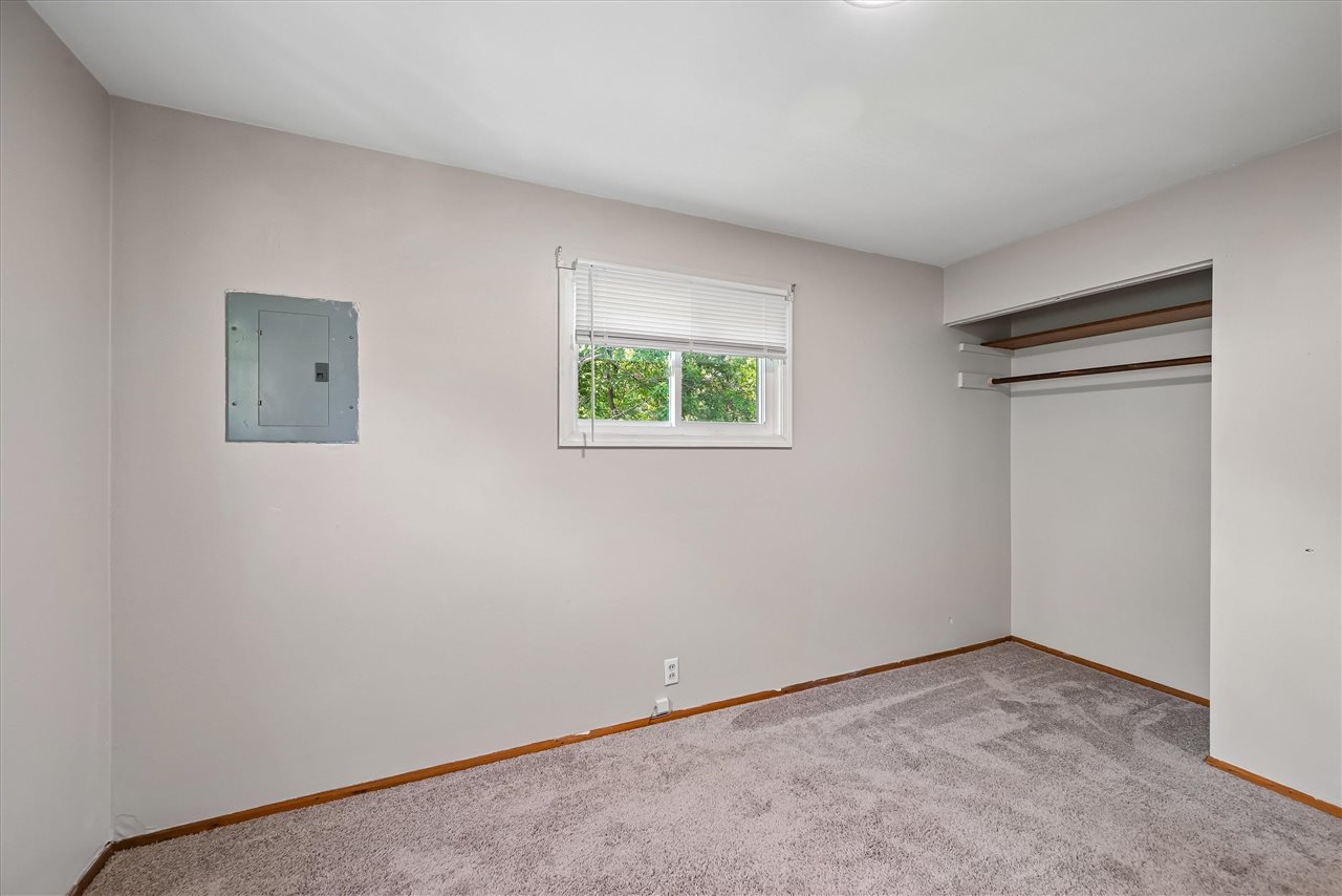 718 7th Avenue Coralville IA 52241