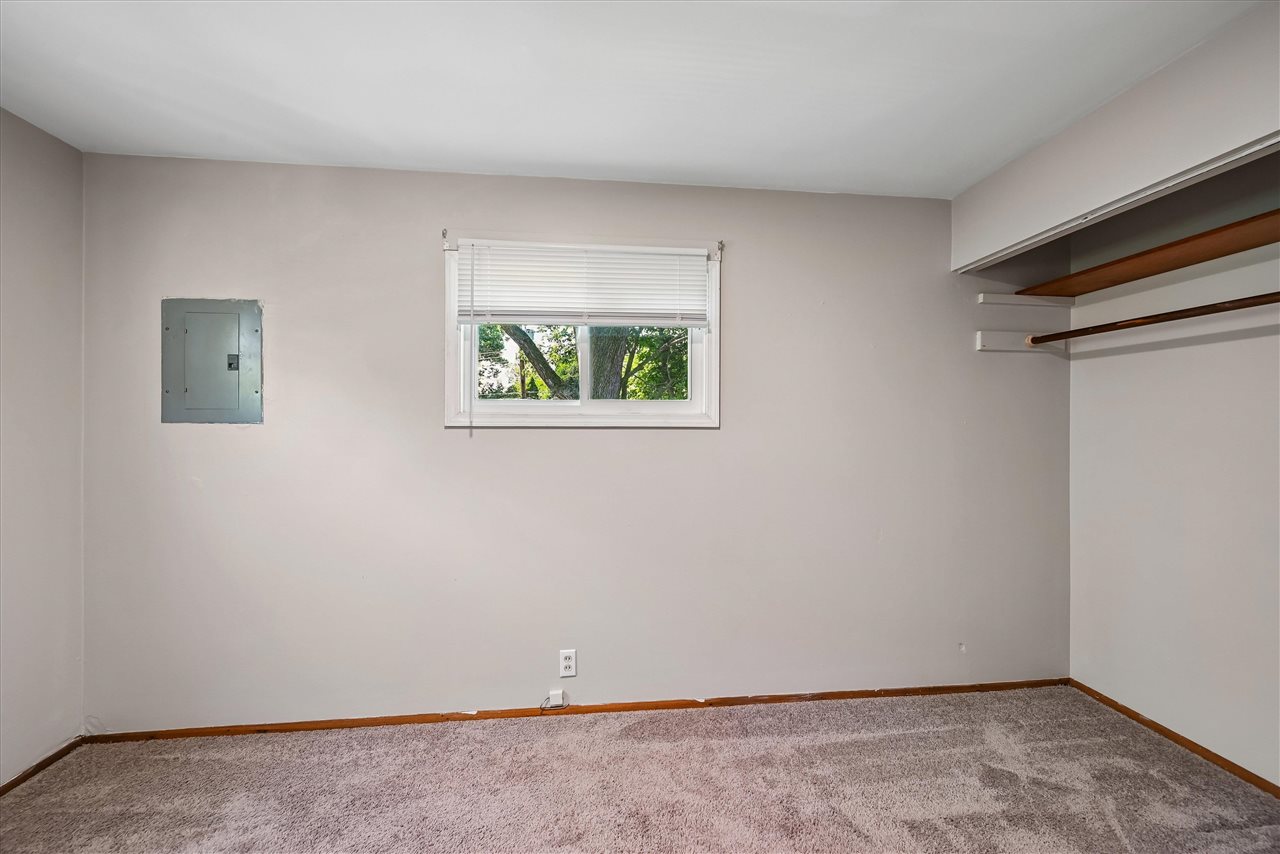 718 7th Avenue Coralville IA 52241