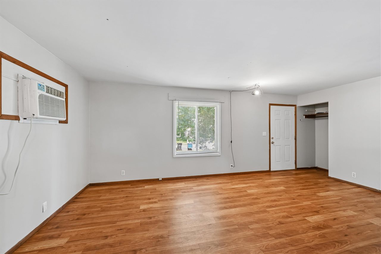 718 7th Avenue Coralville IA 52241