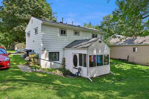 718 7th Avenue Coralville IA 52241