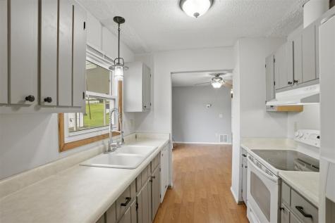 23186 207th Avenue Sigourney IA 52591
