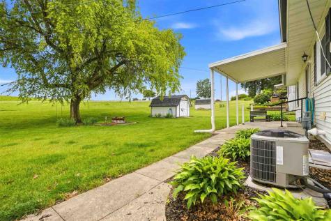23186 207th Avenue Sigourney IA 52591