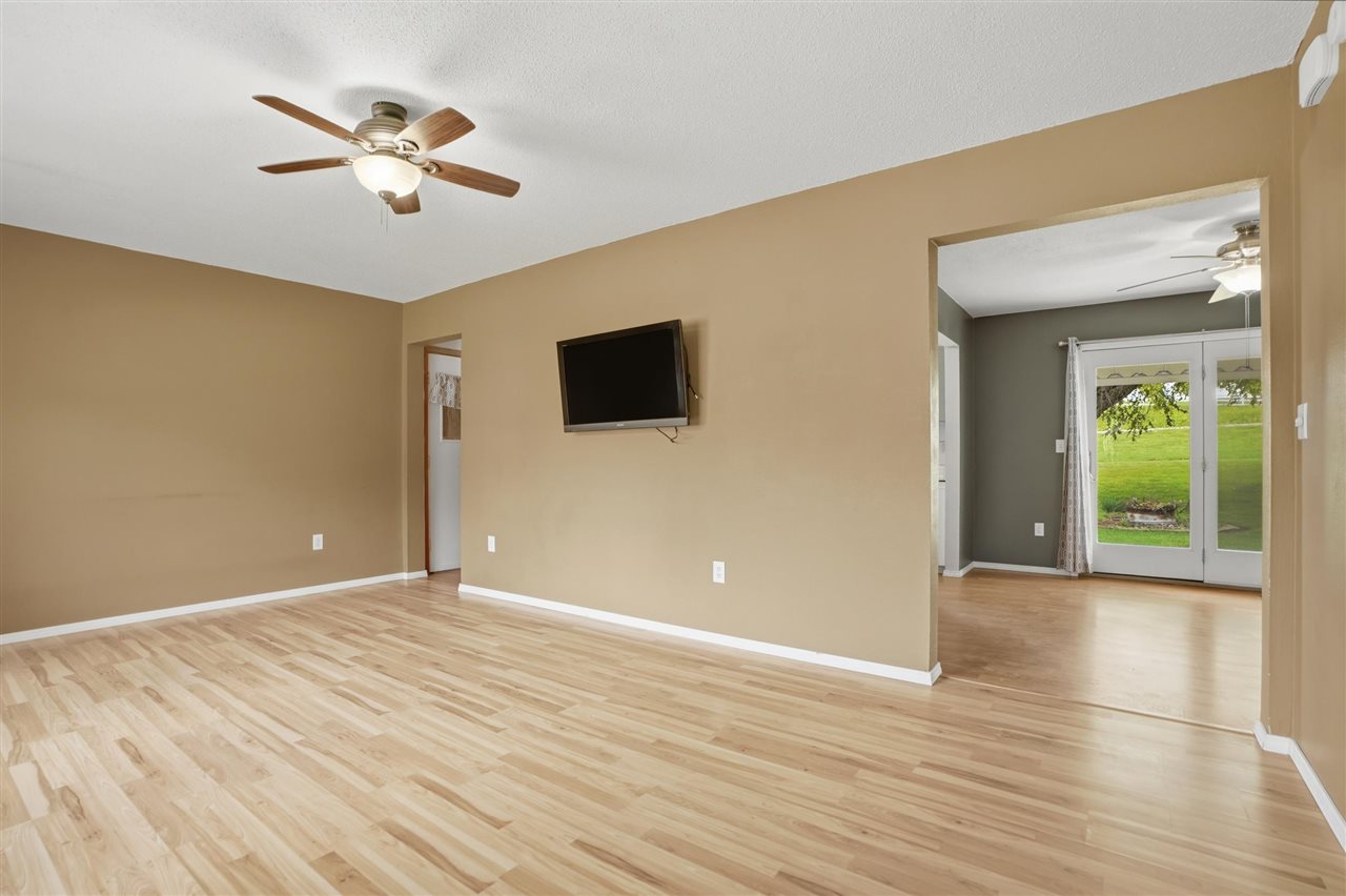 23186 207th Avenue Sigourney IA 52591