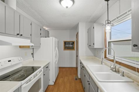 23186 207th Avenue Sigourney IA 52591