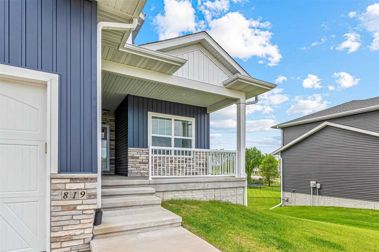 819 Old Mill Lane Solon IA 52333
