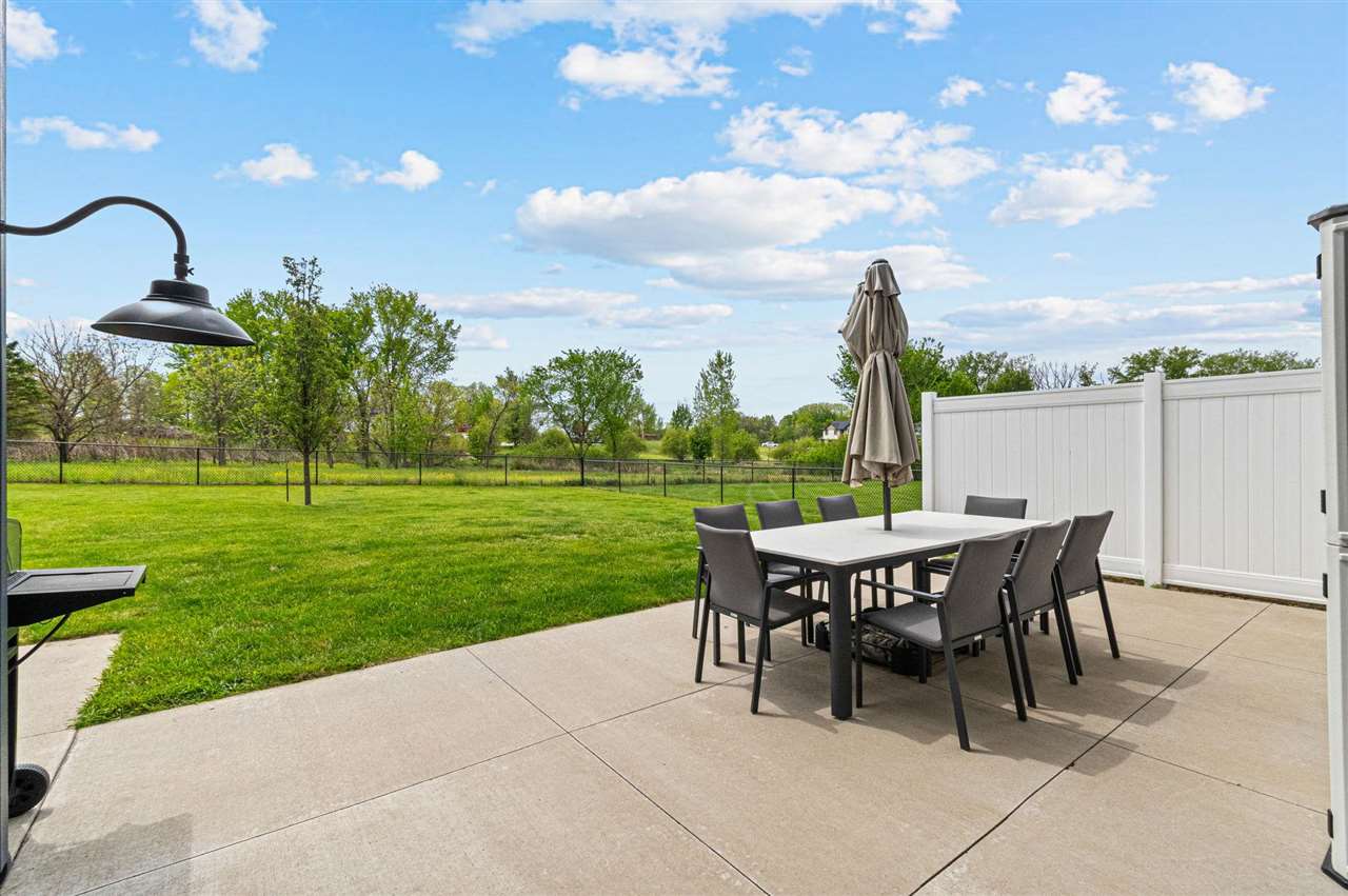 819 Old Mill Lane Solon IA 52333