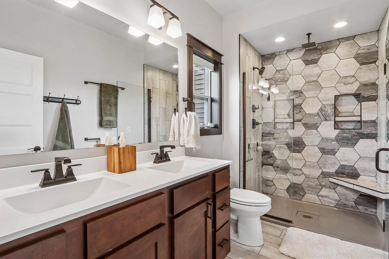 390 Canterbury Street North Liberty IA 52317
