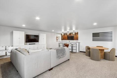390 Canterbury Street North Liberty IA 52317