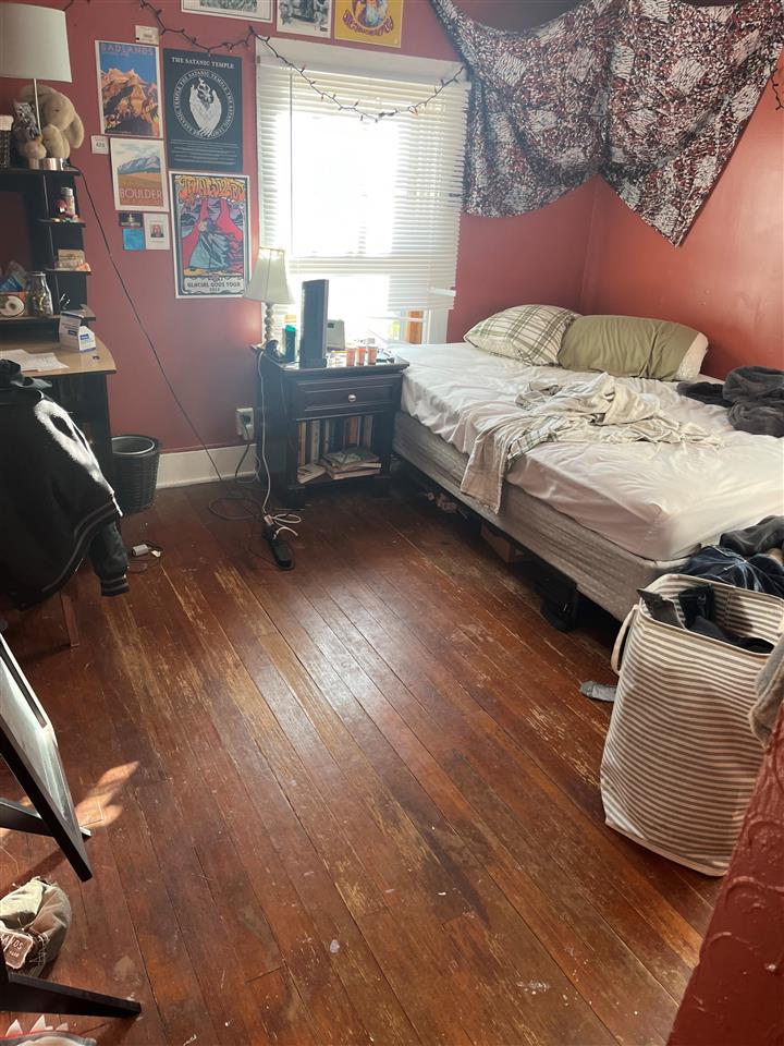 818 E Jefferson Street Iowa City IA 52245