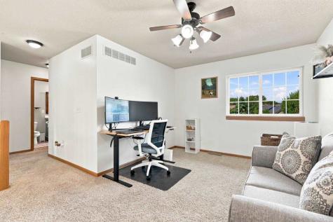 195 E Weston Drive North Liberty IA 52317