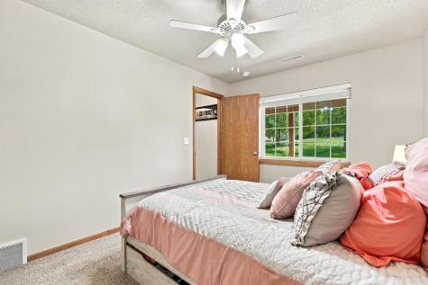 195 E Weston Drive North Liberty IA 52317