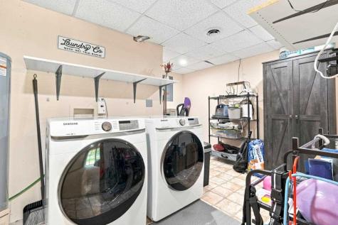195 E Weston Drive North Liberty IA 52317