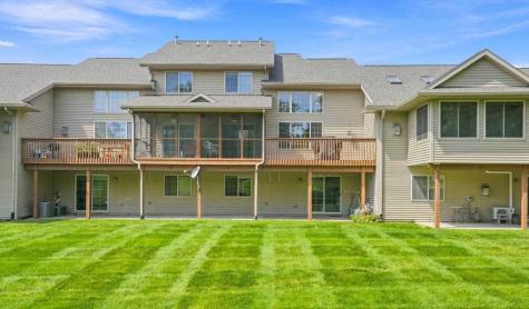 195 E Weston Drive North Liberty IA 52317