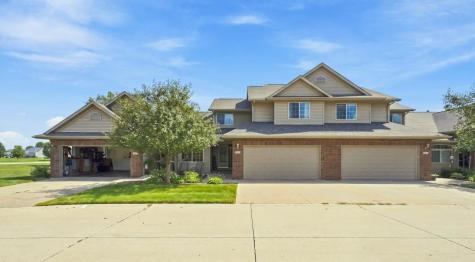 195 E Weston Drive North Liberty IA 52317
