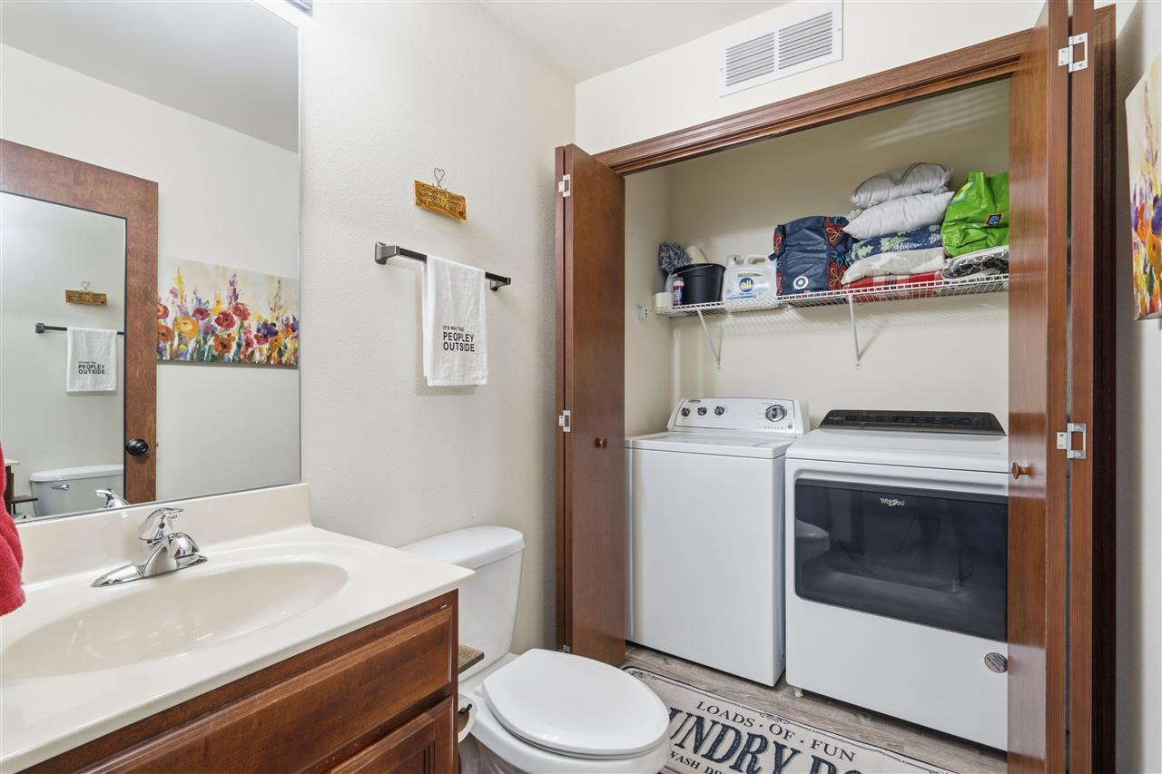 3104 SW Blackberry Circle Cedar Rapids IA 52404