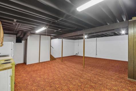 609 E Hickory Street Riverside IA 52327