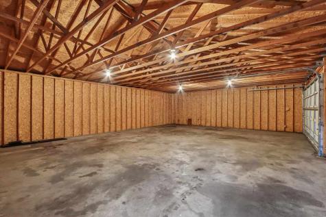 609 E Hickory Street Riverside IA 52327