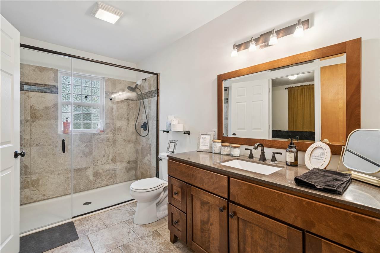 1237 Melrose Avenue Iowa City IA 52246