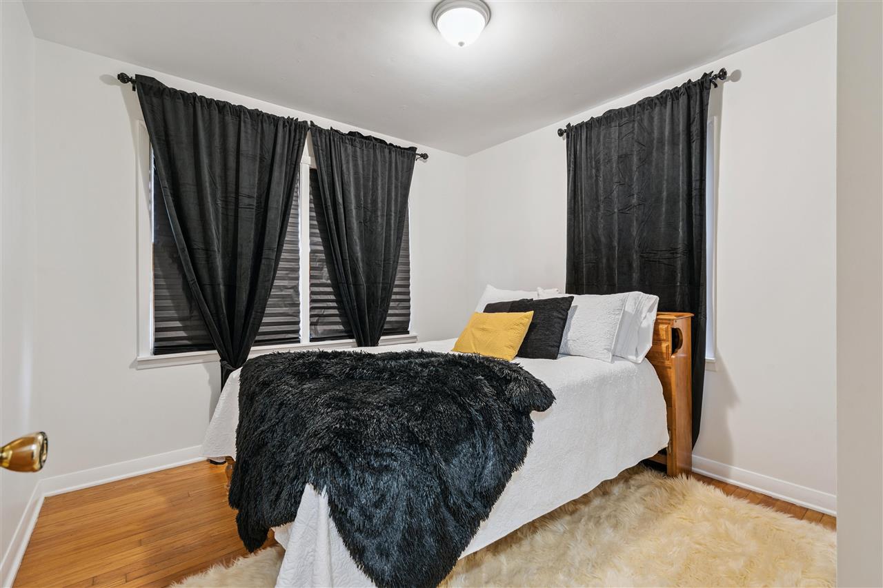 1237 Melrose Avenue Iowa City IA 52246