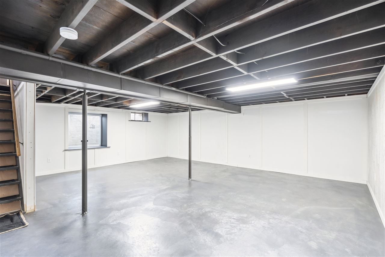 1237 Melrose Avenue Iowa City IA 52246