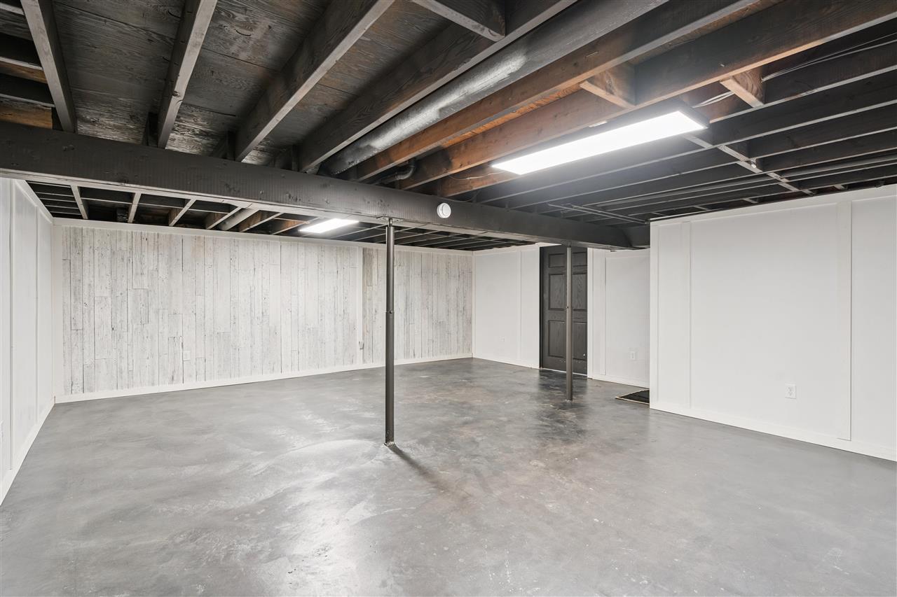 1237 Melrose Avenue Iowa City IA 52246