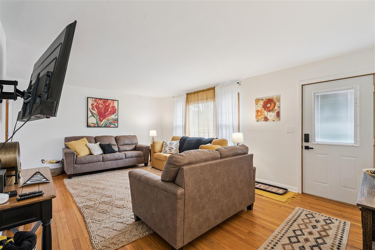 1237 Melrose Avenue Iowa City IA 52246