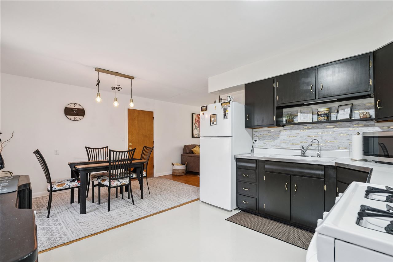 1237 Melrose Avenue Iowa City IA 52246