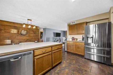 168 290th Street West Branch IA 52358