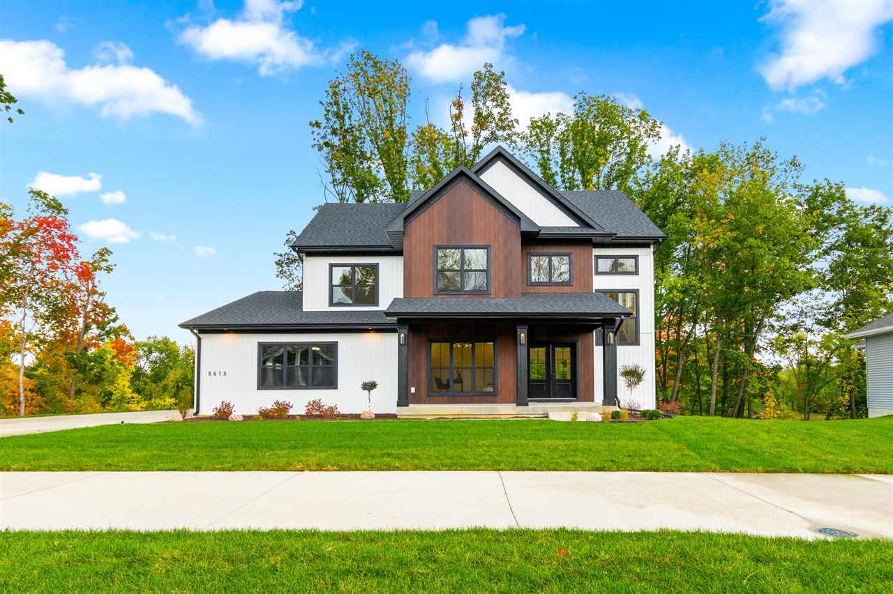 5613 Seminole Valley Trail NE Cedar Rapids IA 52411