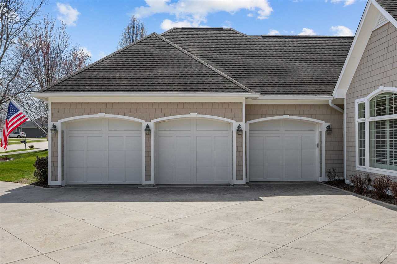 951 Highland Park Avenue Coralville IA 52241