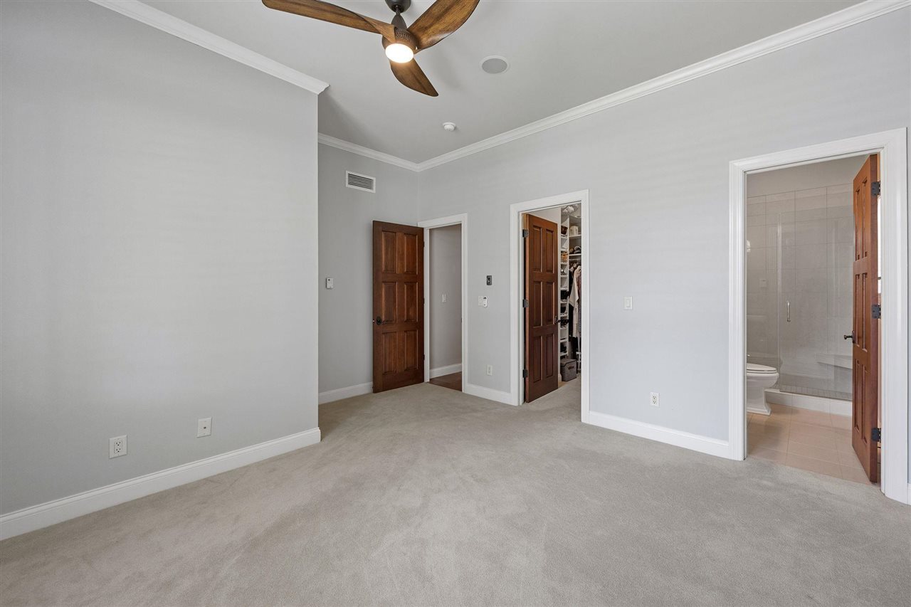 951 Highland Park Avenue Coralville IA 52241