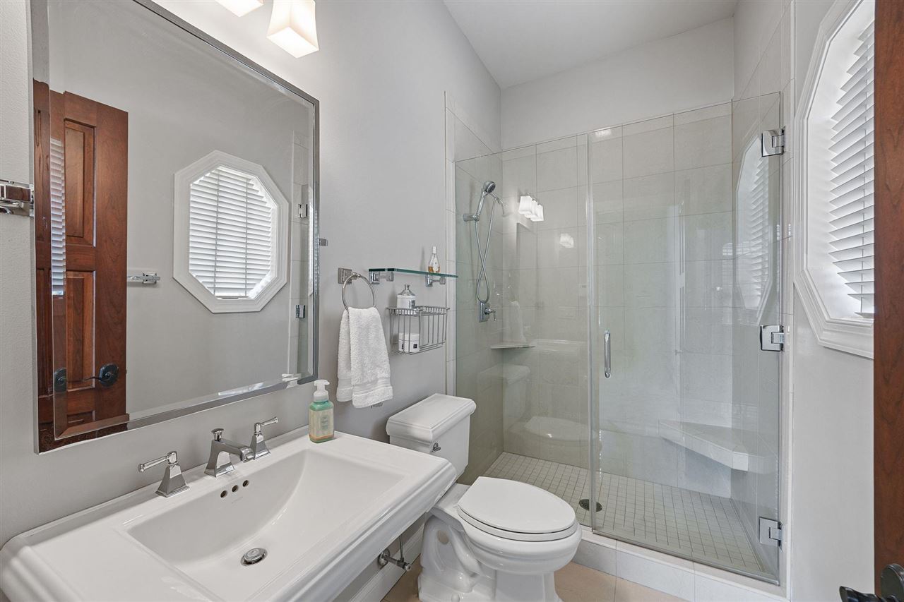 951 Highland Park Avenue Coralville IA 52241