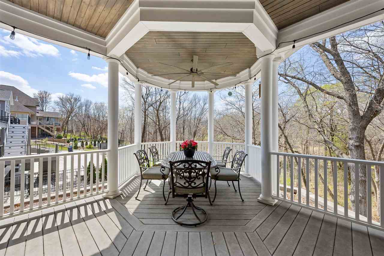 951 Highland Park Avenue Coralville IA 52241