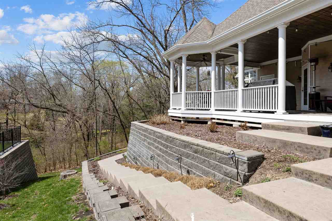 951 Highland Park Avenue Coralville IA 52241