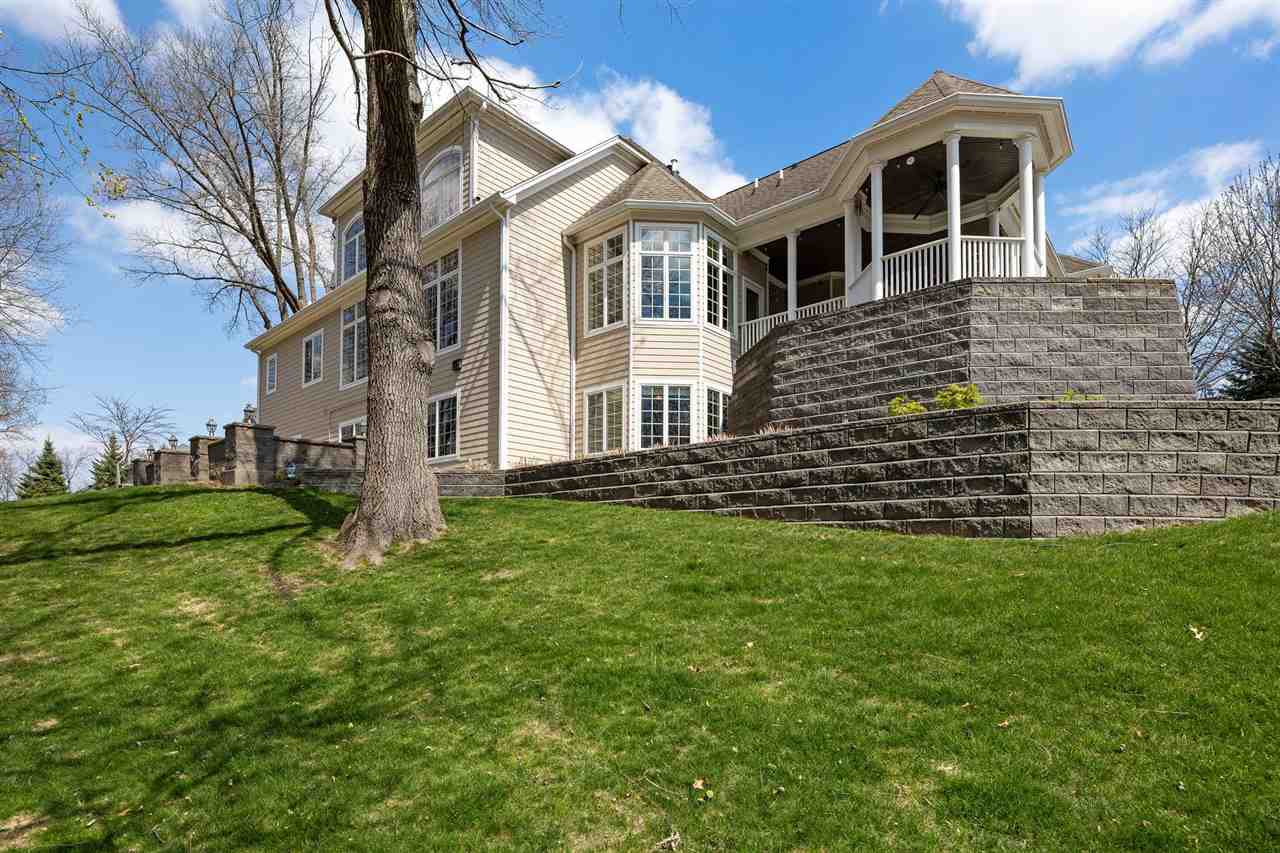 951 Highland Park Avenue Coralville IA 52241