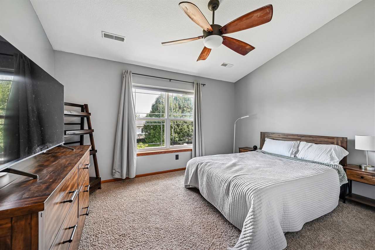 292 Watercress Road North Liberty IA 52317