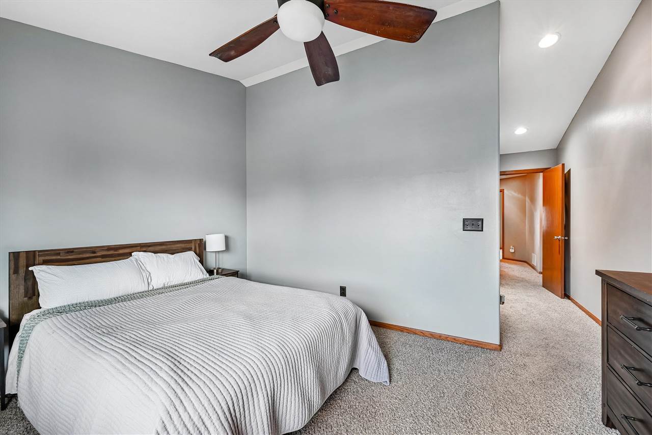 292 Watercress Road North Liberty IA 52317