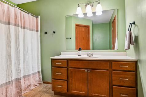 292 Watercress Road North Liberty IA 52317