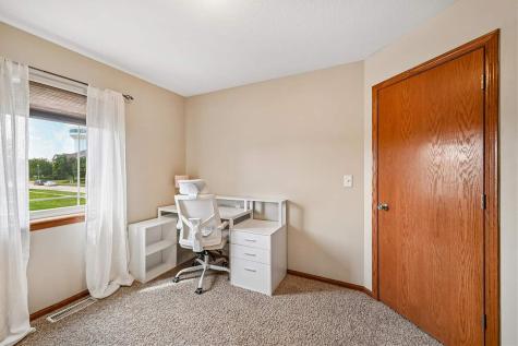 292 Watercress Road North Liberty IA 52317