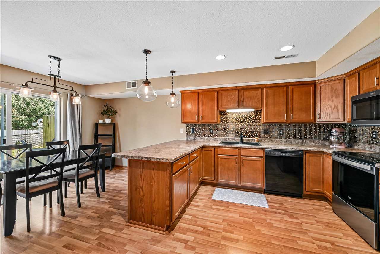 292 Watercress Road North Liberty IA 52317