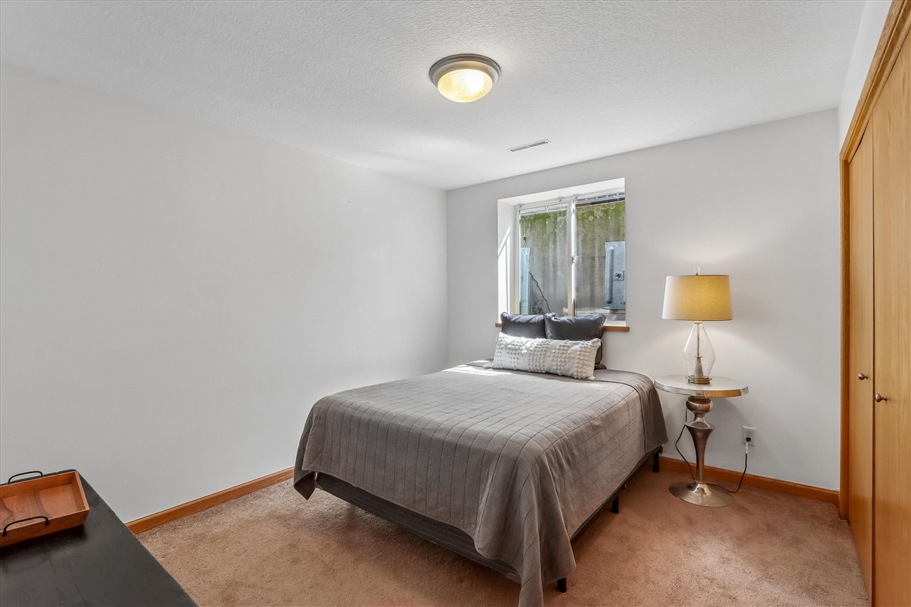 197 Rogers Drive Williamsburg IA 52361
