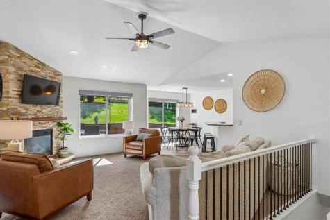 197 Rogers Drive Williamsburg IA 52361