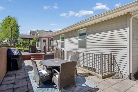 197 Rogers Drive Williamsburg IA 52361
