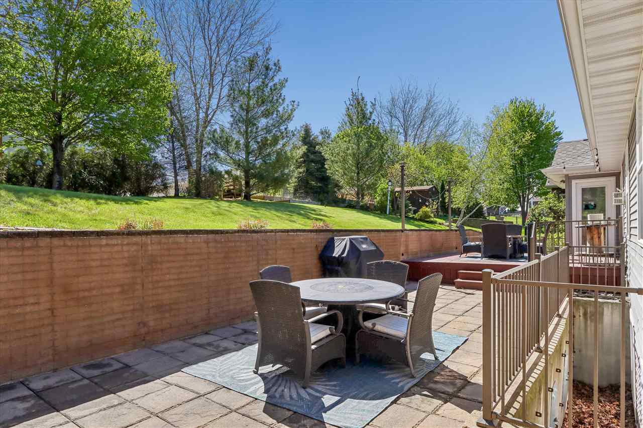 197 Rogers Drive Williamsburg IA 52361