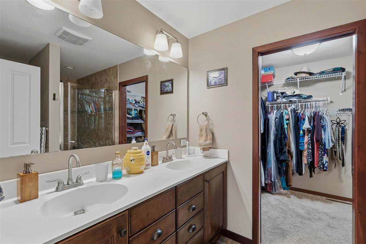 1131 Ryan Circle Coralville IA 52241