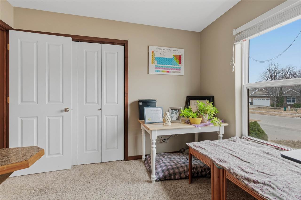 1131 Ryan Circle Coralville IA 52241